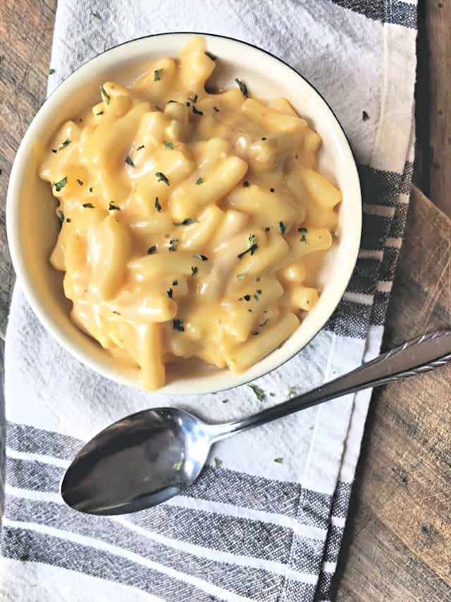 How to Spruce Up Boxed Mac And Cheese